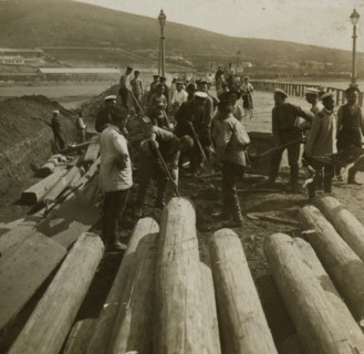 Russian soldiers preparing fortifications 1905