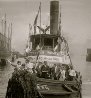 Suffrage Tug, Jersey City 1913