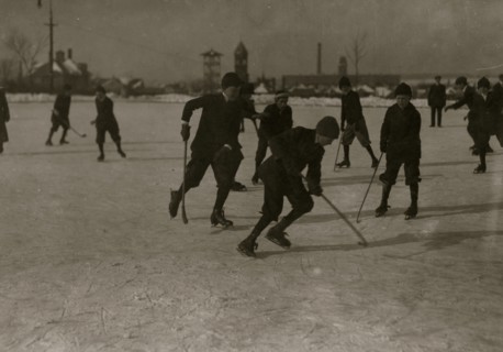 Sunday morning relaxation. Park Pond. Frequented by both school and mill boys and girls. 1912