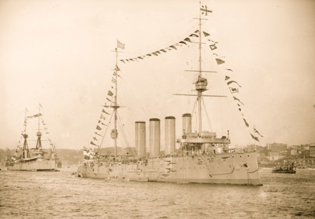 The "Drake", on Hudson River, New York 1909