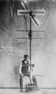 The Berry airship, St. Louis 1912
