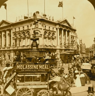 London's Piccadilly Circus 1909