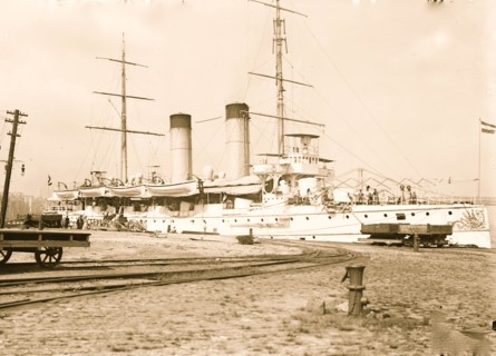 The ship "Utrecht" of Holland, at pier 1909
