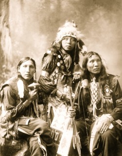Poor Elk, Shout For, Eagle Shirt 1899