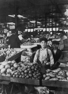 Fruit Vendors, Indianapolis Market 1908