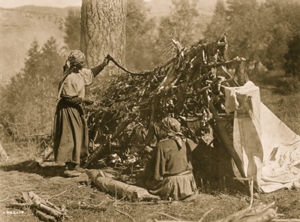Drying meat--Flathead 1910