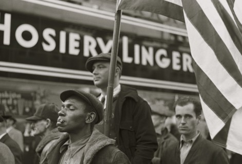 Watching Armistice Day parade, Omaha, Nebraska 1938