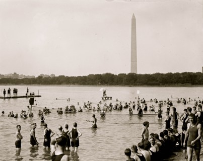 Water Tennis played by citizens in Wasington, DC as they enjpy the tidal basin 1921