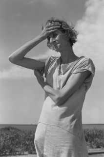 Wife of a migratory laborer with three children 1938