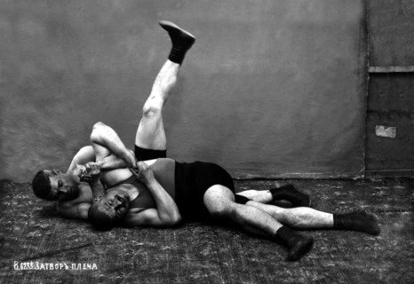 Pin: Russian Wrestlers