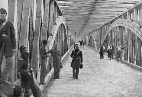 Chain Bridge