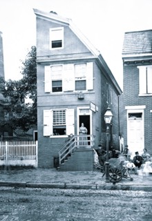 Half of a House, Philadelphia, PA