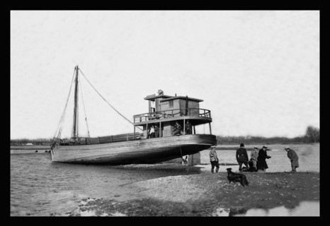 Blotting Up Captured Rum Schooner 1932