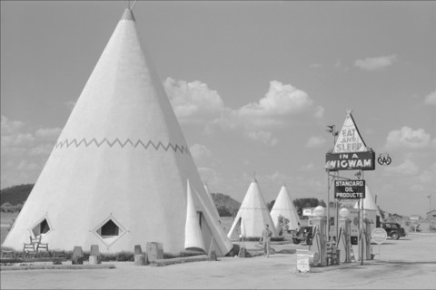 East and sleep in a Wigwam 1940