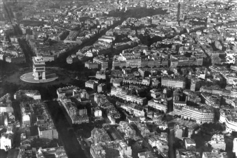 Arc de Triomphe as viewed from a balloon