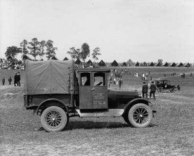 U.S. Army Cargo Tent truck
