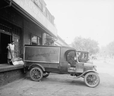 Grocery Truck