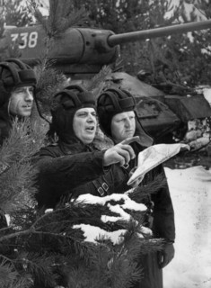 World war 2, soviet tank crew consulting a map in ukraine.