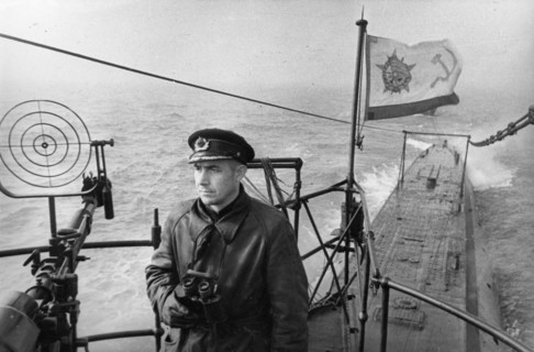 Black sea fleet, soviet submarine commander, captain polyakov, decorated with the order of lenin, june 1943.
