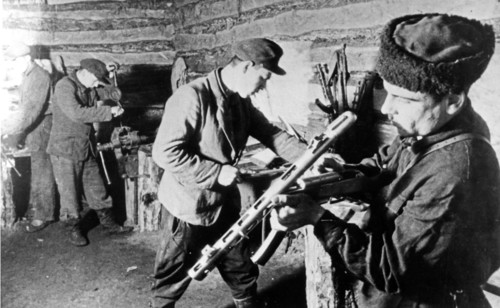 Byelorussian partisans of the kotovsky detachment in the shop for making arms.