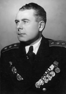Admiral arseni grigoryevich golovko, commander of the northern fleet, soviet navy, world war 2.