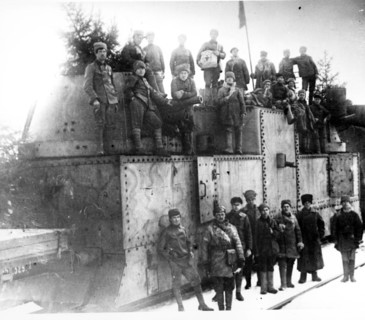 Red army soldiers near an armored train during the kronshtadt revolt in 1921.