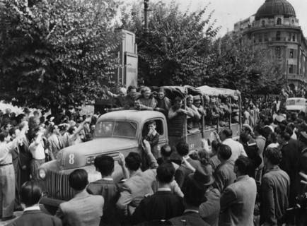Soviet motorized infantry enters bucharest.