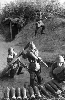 The don valley, a soviet trench mortar crew on the firing line, this crew destroyed 6 enemy trucks, 3 machine-guns, 10 supply carts, an ammunition dump, 3 trench mortar batteries, 3 guns, and annihila...