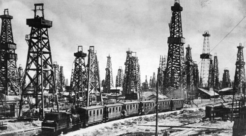 Oil fields of baku, azerbaijan ssr, 1920s.