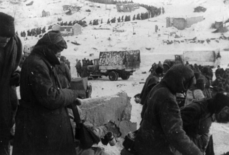 World war 2, battle of stalingrad, german prisoners taken at stalingrad.