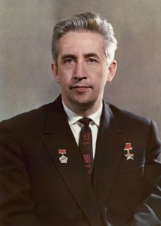 Soviet cosmonaut konstantin petrovich feoktistov who was part of the voskhod 1 mission, 1964.