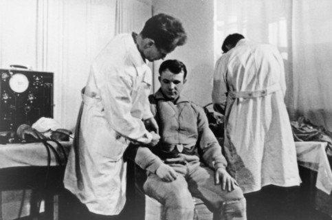 Cosmonaut yuri gagarin undergoing a medical exam prior to his space flight, 1961.