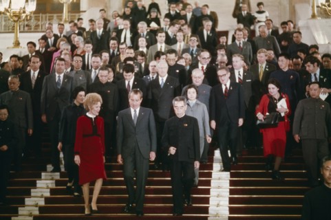 American president richard m, nixon, his wife patricia, and henry kissinger, with chou en-lai in beijing, china, 1972.