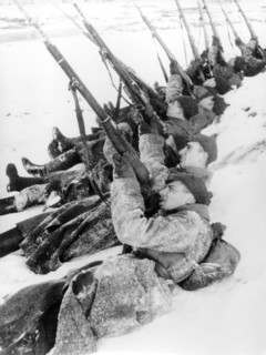 Soldiers of the red army's western military district train to shoot at enemy warplanes in january 1941.