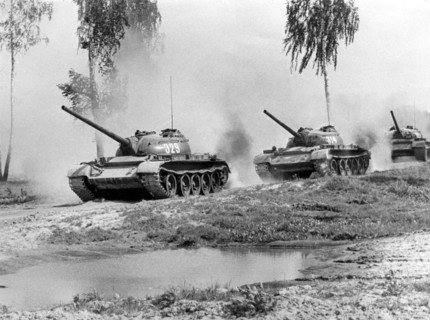 Soviet army, taman division, august 1967, t-54 tanks on the move.