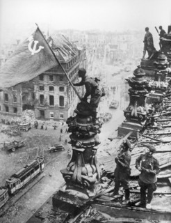 World war 2, the great patriotic war, the raising of the soviet flag over the reichstag in berlin, germany, may 1, 1945,  ???, ??????, ????? ?????? (????????? ???? 150-? ?????? ???????? ll ??????? ???...