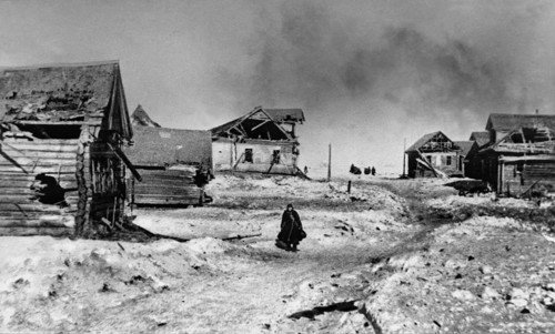 Ussr, tver region, starye kuznetsy village near rzhev city after liberation in march 1942.