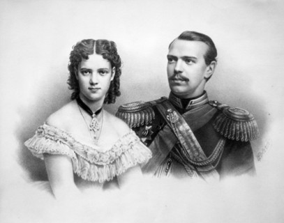 Portrait of grand duchess maria fyodorovna and heir to imperial russian throne, alexander alexandrovich by photographer sergei levitsky is on display at the exhibition 'emperor alexander lli and empre...