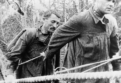 Ussr, 1920s, political prisoners transport cargoes on the river izhma, 1929, victims of political repressions, sent to prisons and concentration camps of the ukhta expedition of the north camp's admin...