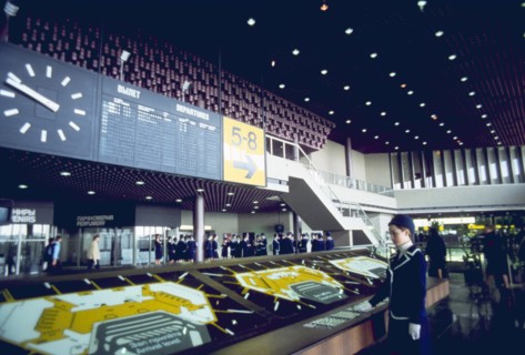 Electronic map in the departures lounge of the newly built sheremetyevo air terminal, june 1980.