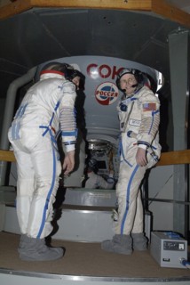 Moscow region, russia, march 20, 2007, flight engineer and soyuz tma-10 commander for expedition 15 oleg kotov (l) and spaceflight participant (fifth space tourist) charles simonyi take their final ex...