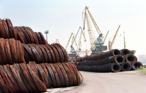 Vladivostok, the picture shows a batch of russian export metal at the cargo port of vladivostok, 06/09/1999.
