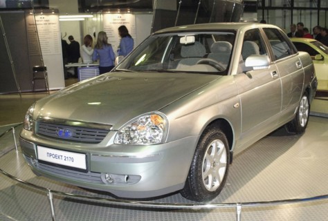 Avtovaz car lada 2170 with 66 kwt engine, electronic ignition and injection at the auto + automechanics auto show, st,petersburg, russia, october 29 2003.