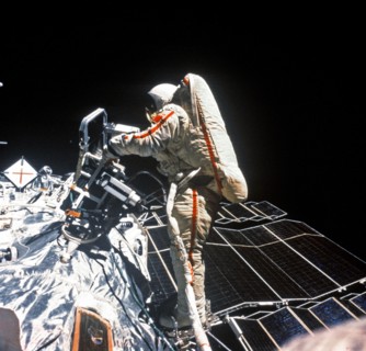 Soviet cosmonaut svetlana savitskaya, the first woman to walk in space during the soyuz t-12 space mission to the salyut 7 space station in august 1984, photo was taken by cosmonaut vladimir dzhanibek...