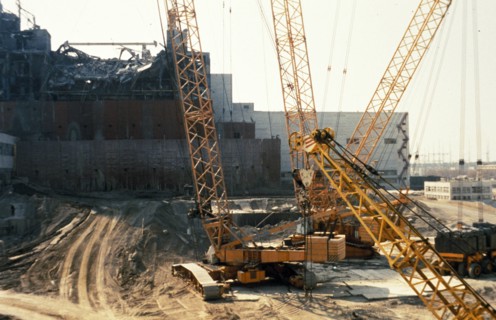 The entombment of the damaged reactor is in progress, chernobyl aps, ukraine, ussr, june 1986.