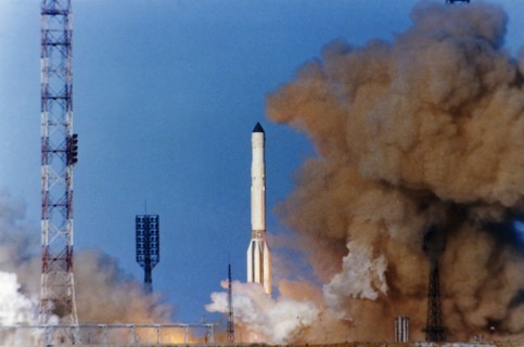 Launch of the proton rocket carrying the soviet space probe vega 2 at the baikonur cosmodrome, december 21, 1984, the international project included specialists from austria, bulgaria, czechoslovakia,...