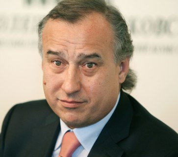 Moscow, russia, october 7, president of 'fedcominvest' company alexei fedorichev during joint press-conference, it was declared that president of 'fedcominvest' company became the holder 51% of shares...