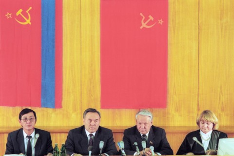 Rsfsr, moscow, chairman of the supreme soviet of the rsfsr boris yeltsin (r, second) and president of kazakhstan nursultan nazarbaev (l, second) are pictured at the press-conference, november 22, 1990...