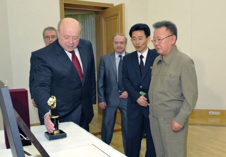Pyongyang, north korea, may 18, 2011, russia's foreign intelligence service chief mikhail fradkov (l) and north korean leader kim jong il (r) meet in the north korean capital pyongyang.