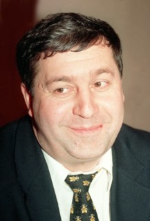 A shareholder's meeting has elected mikhail gutseriyev as president of slavneft oil and gas company